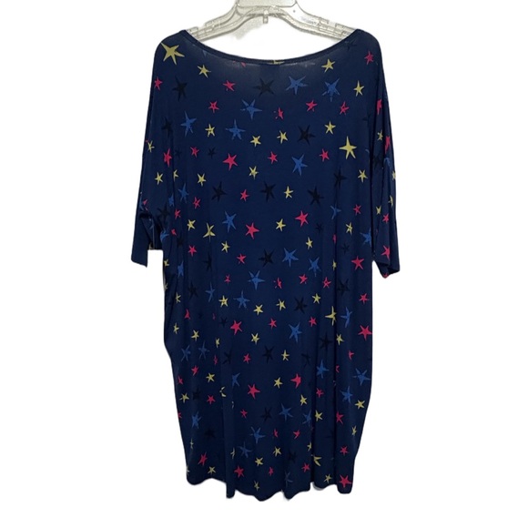 Oversizes NWT Irma Tunic with Stars - Picture 2 of 4